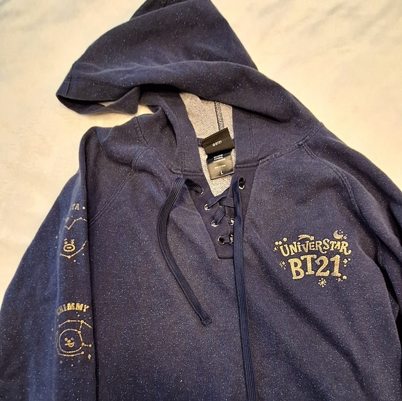 BTS BT21 - Navy Blue Glitter Hoodie - Picture 7 of 13